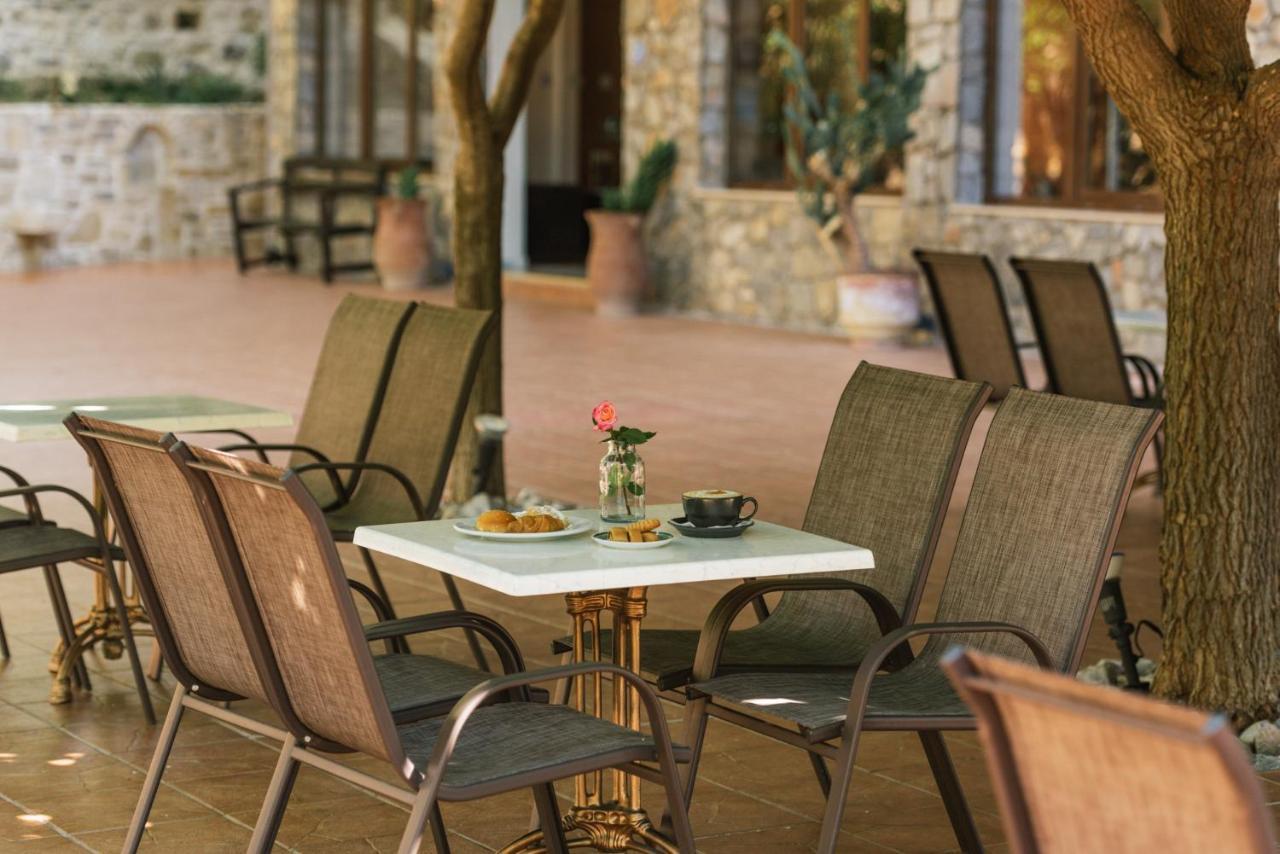 Idi Hotel Zarós Екстериор снимка